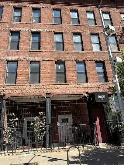 103 4th Avenue #1L - Condo